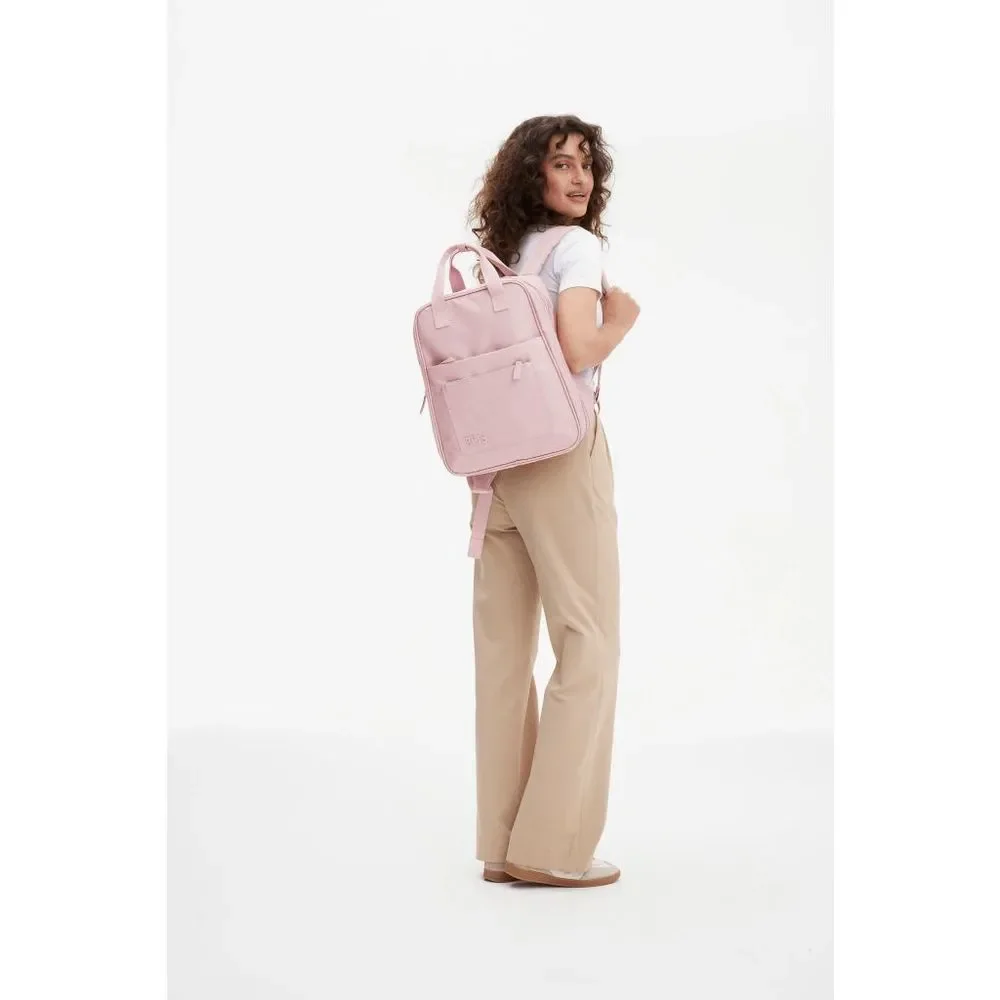 NWT BEIS The Expandable Backpack in Atlas Pink
